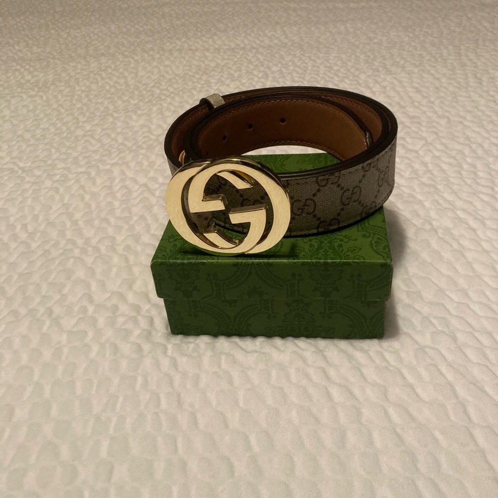 Gucci Men's Tan and Gold Logo Belt
